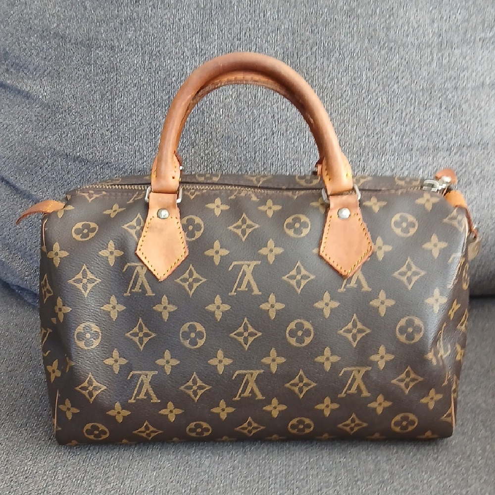 Louis Vuitton Speedy 30**Amazing Condition **100 % Authentic
